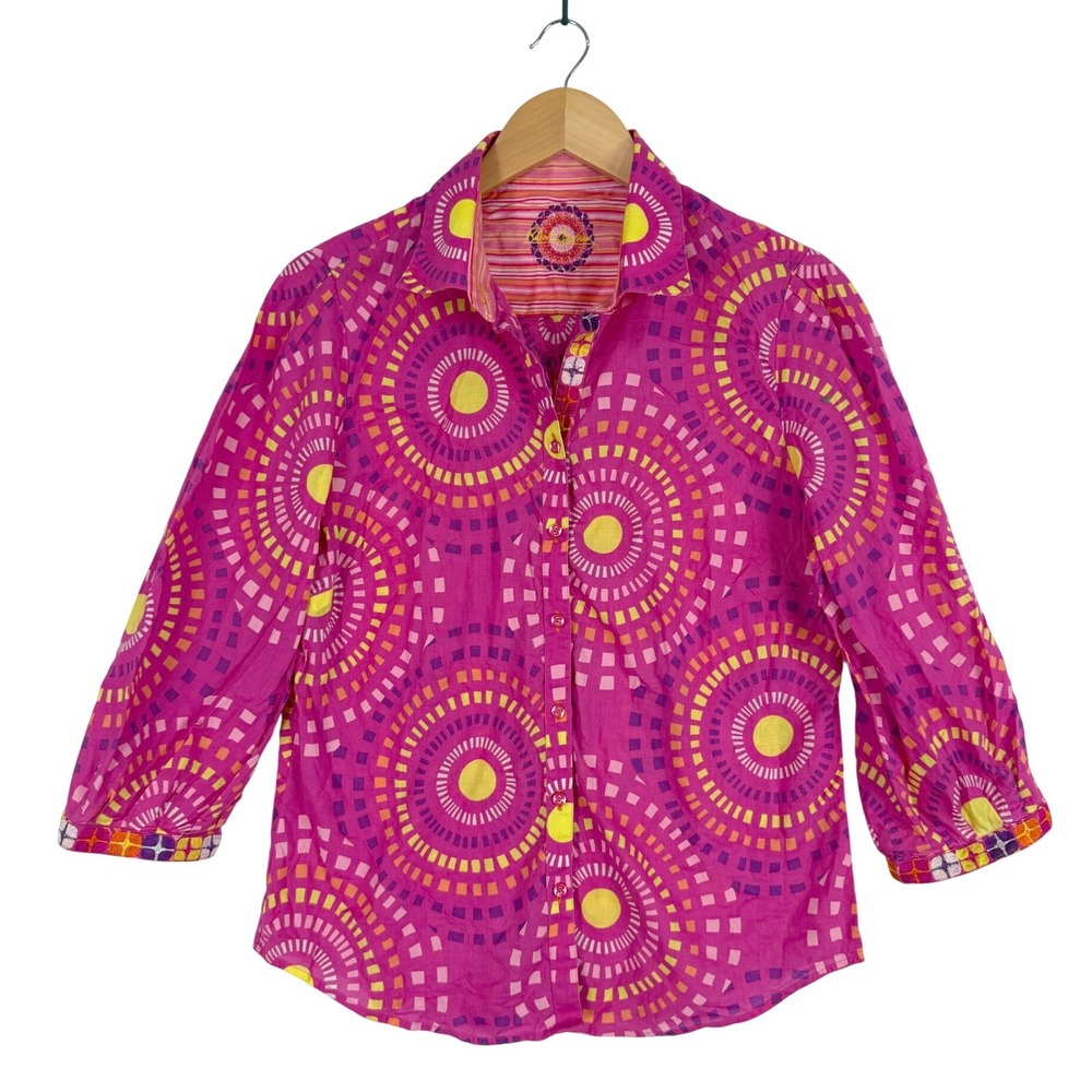Robert Graham Button Down Shirt Womens M Pink Geometric Circle Print Embroidered